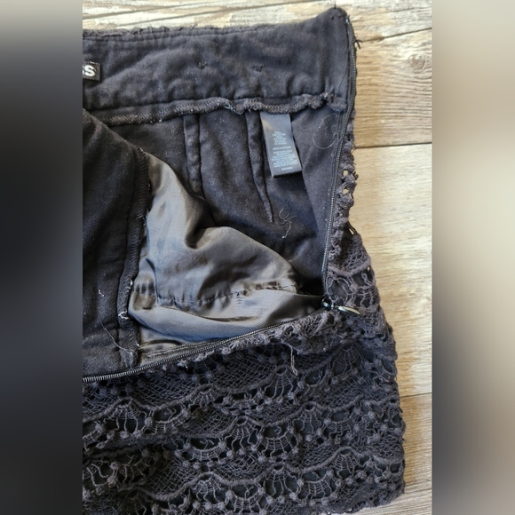 Express Black Lace High Waist Shorts - Picture 4 of 6
